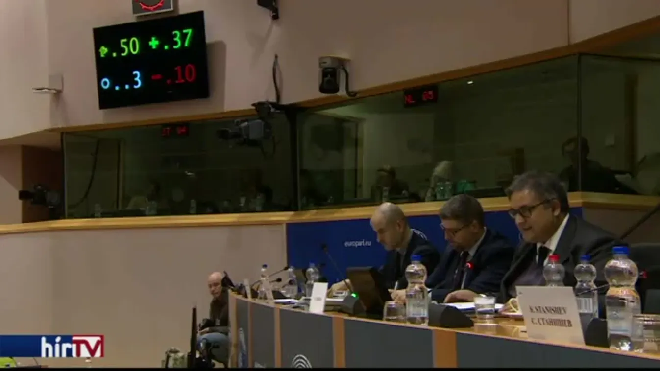 Még idén megszavazhatják a migránsvízum bevezetését