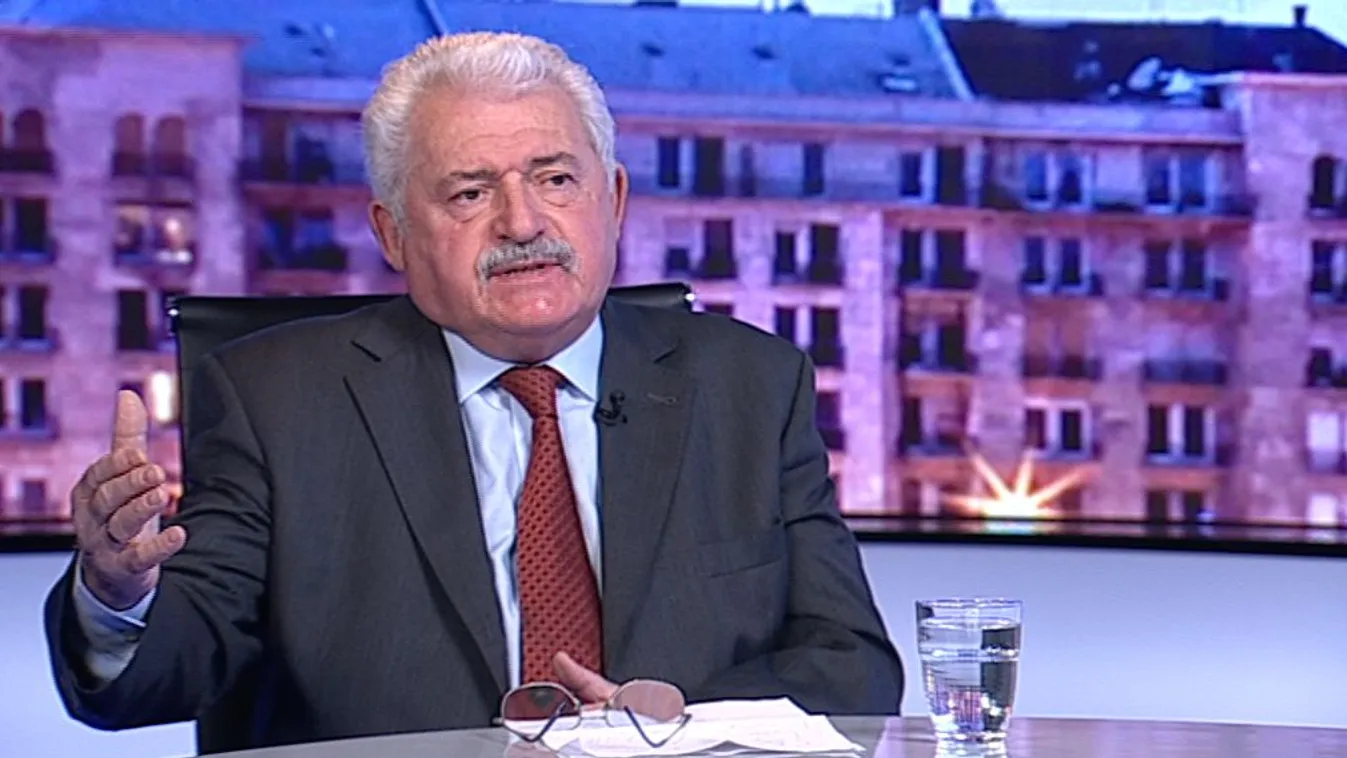 Fónagy: A gazdasági helyzet lehetővé teszi, hogy a hitelesek visszakaphassák ingatlanjukat