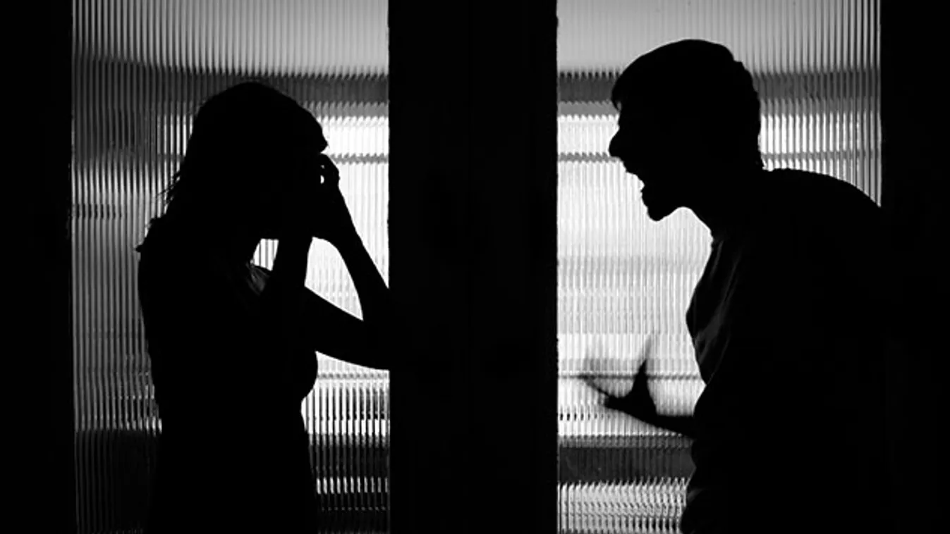 G. Roland a kapualjba húzta be a 12 éves kislányt