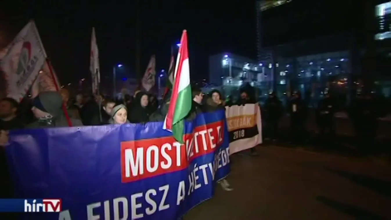 Meg akarják félemlíteni az újságírókat