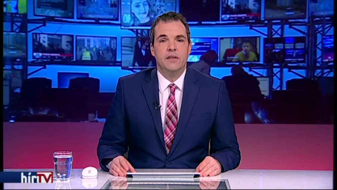 „Macron add fel!” – Könnygázt vetettek be a sárgamellényesek ellen