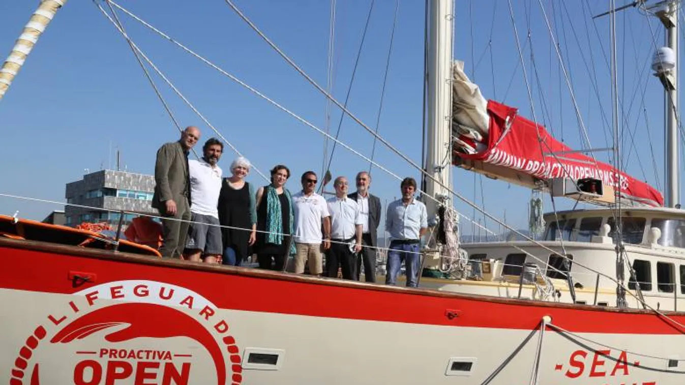 Nem köthetnek ki Olaszországban az NGO-k migránsbárkái