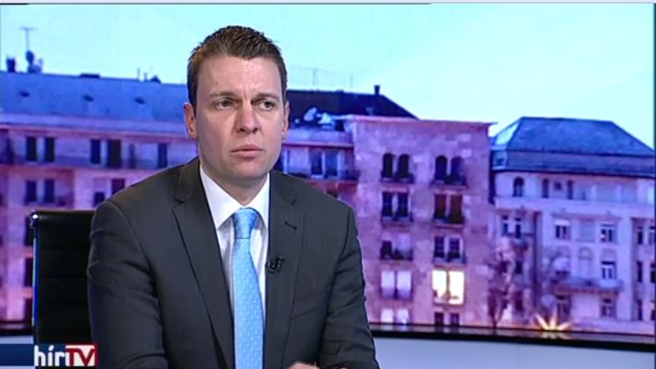 „Gyurcsány zsebforradalmárként vezeti tanítványait” – véli az államtikár