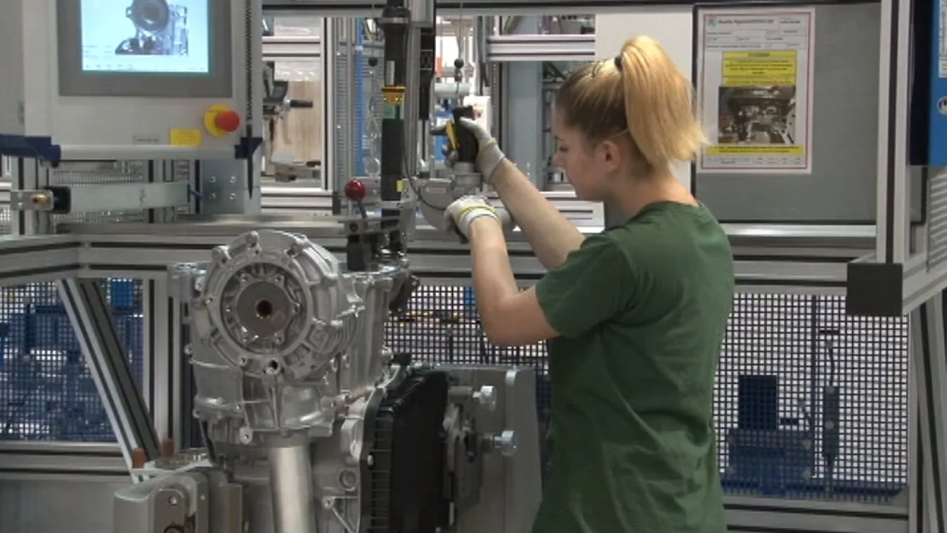 A kormány dönthet, milyen mértékben emelkedjen a minimálbér