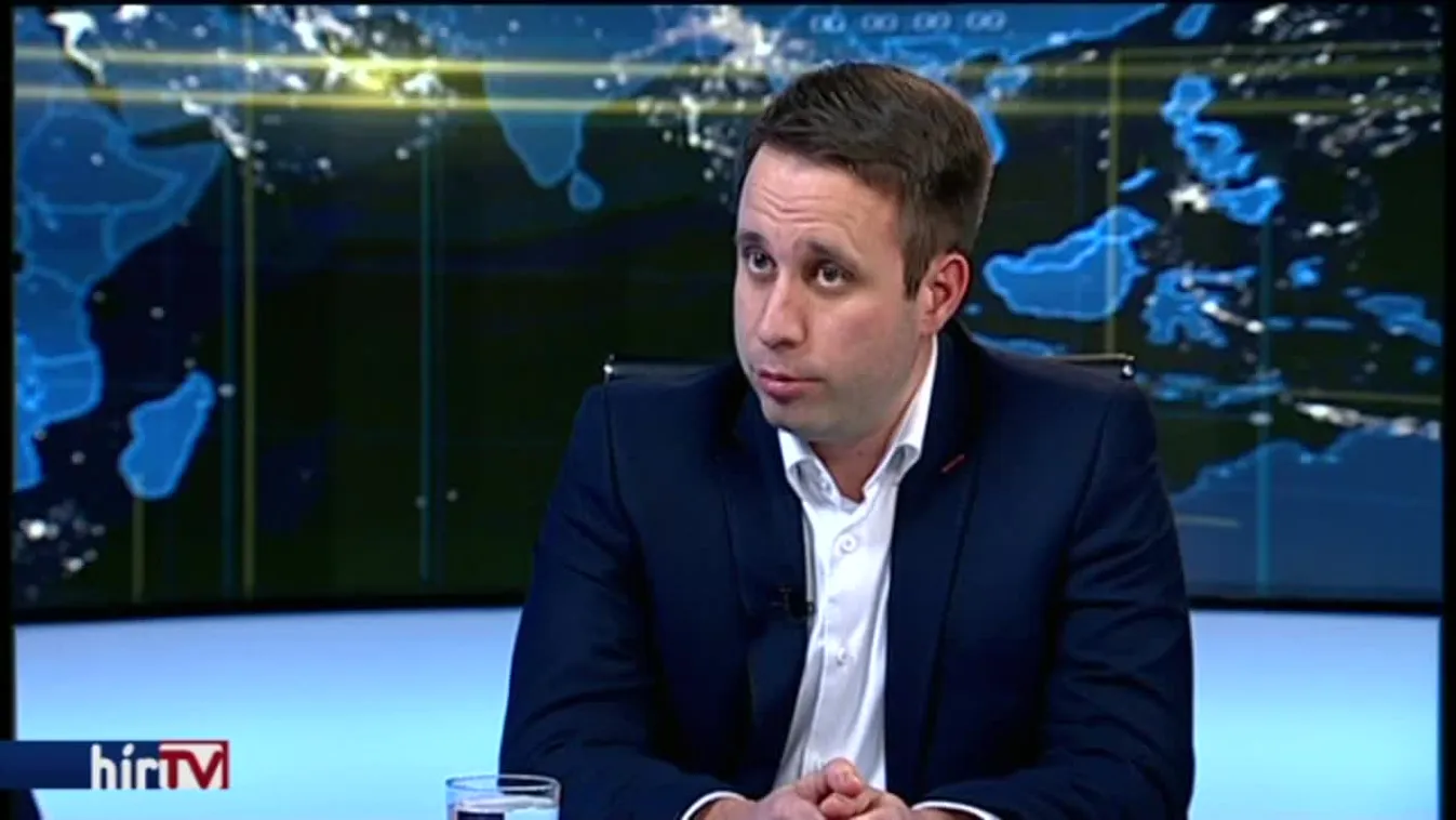 Péntek 9 – Dömötör Csaba