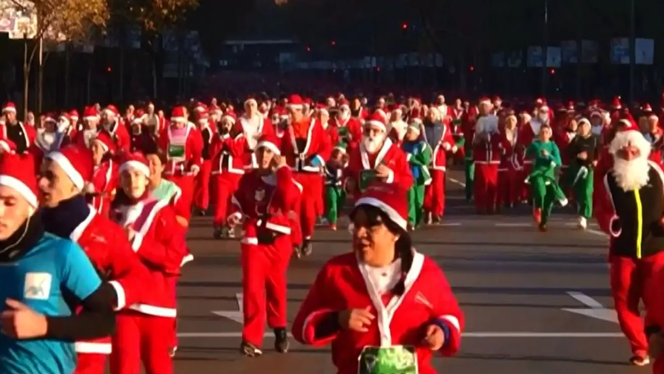 Mikulásnak öltözve jótékonykodtak Európa-szerte