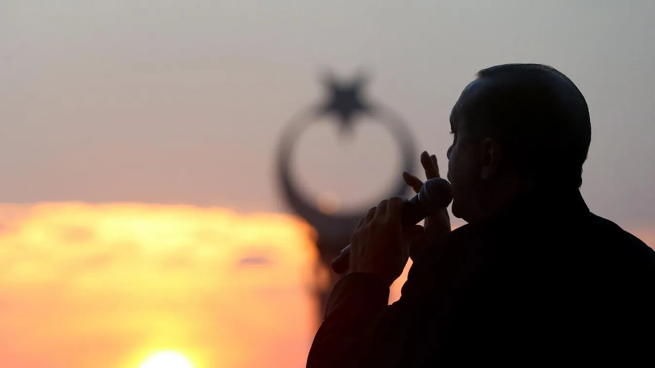 Szakadatlan a feltételezett gülenisták ellen irányuló tisztogatás