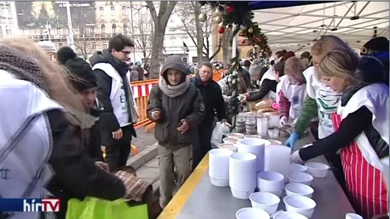 A Blaha Lujza téren osztottak ételt a krisnások