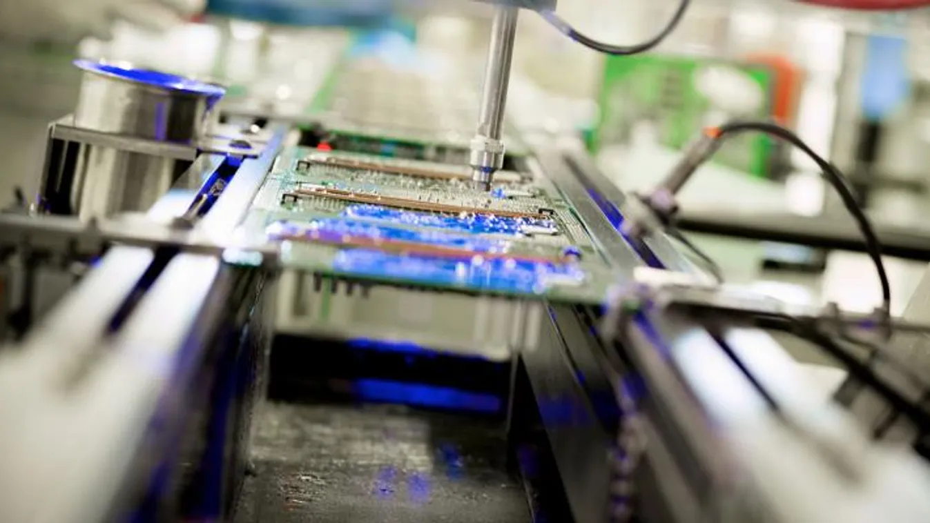 Az elektronika repítette az ipari termelést