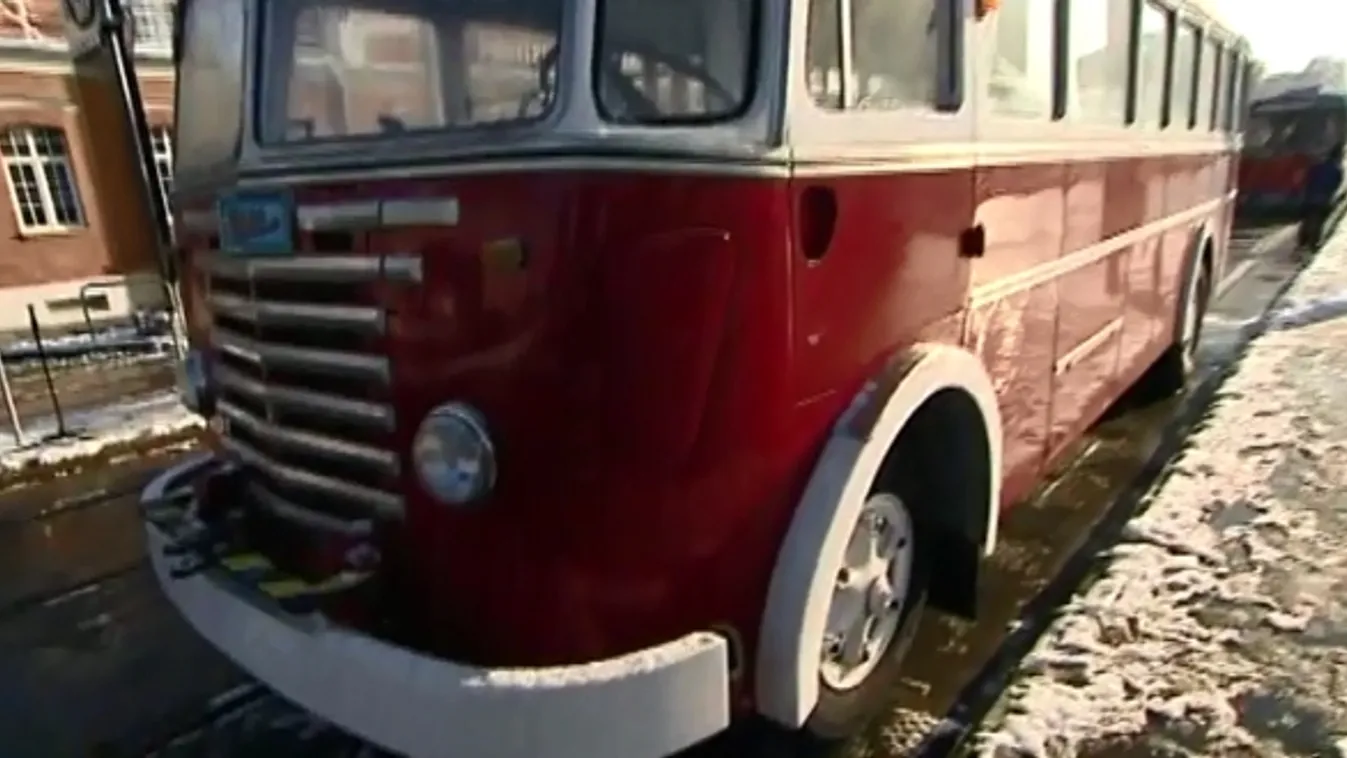 85 éve indult el az első trolibusz Budapesten