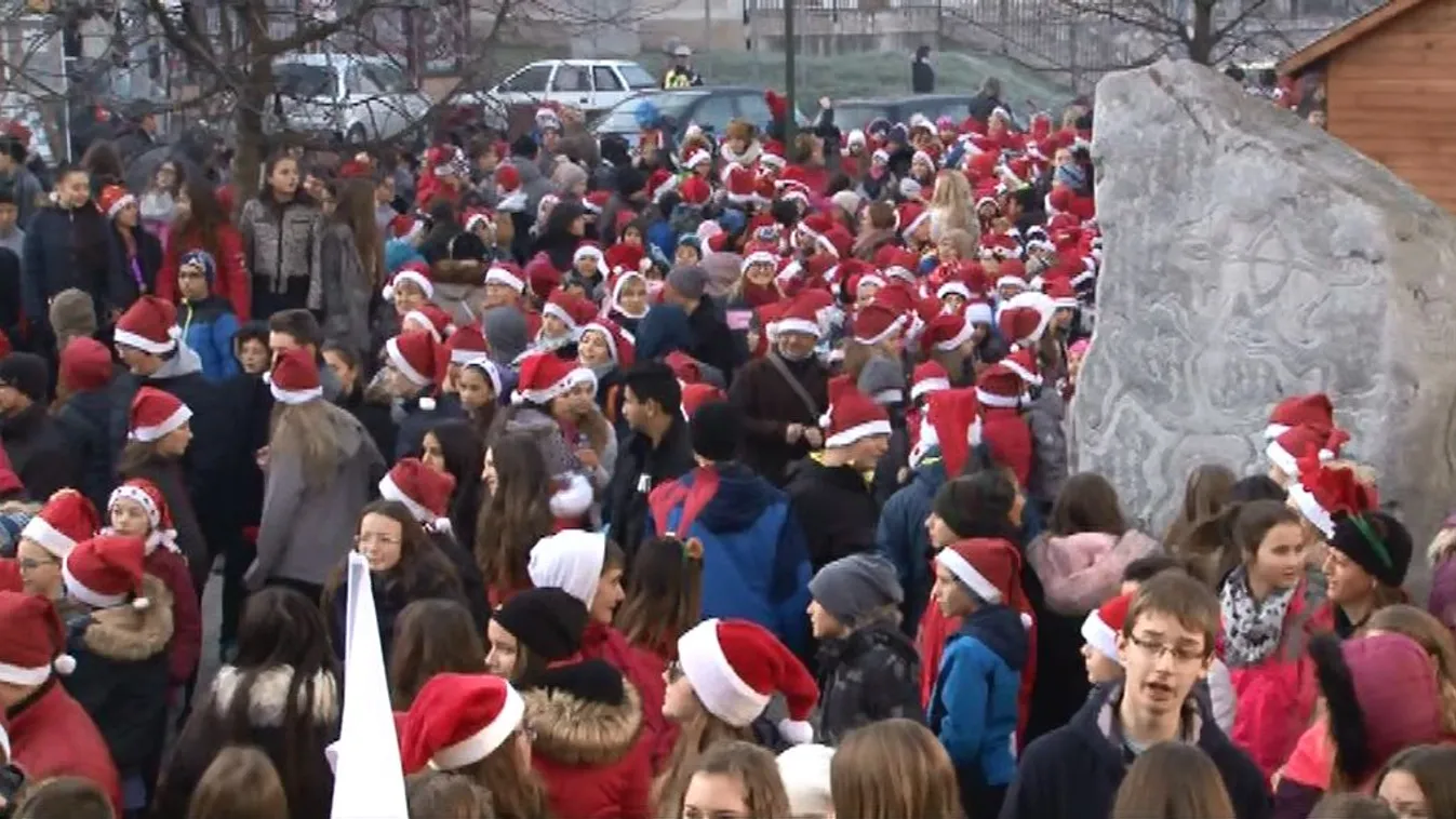 Igazi közösségi élmény lett a Mikulásfutás