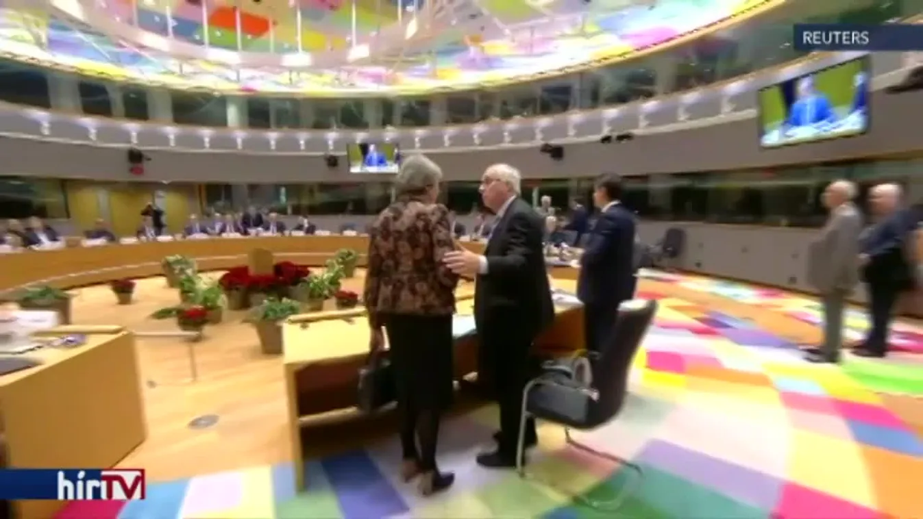 Tusk szerint nincs helye újabb tárgyalásnak, Blair népszavazásról beszél