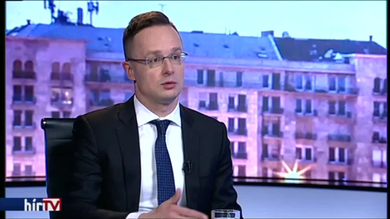 Magyarország élőben – Lopakodás