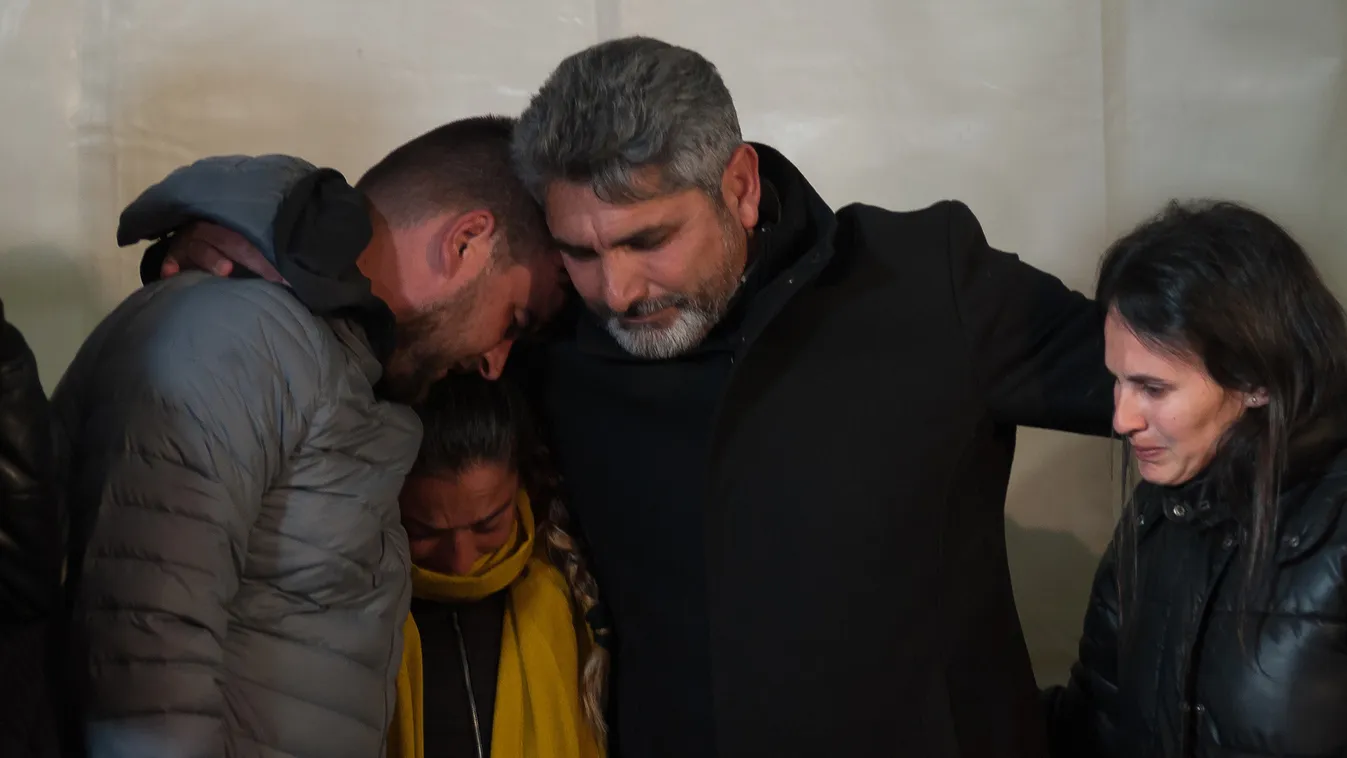 Megtalálták a kútba zuhant spanyol kisfiú holttestét