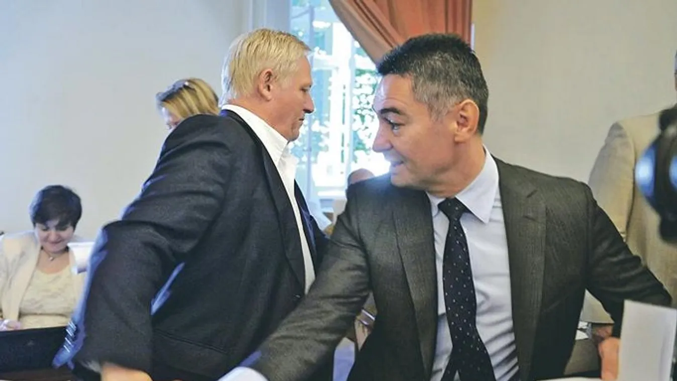 Startol az ellenzéki előválasztás