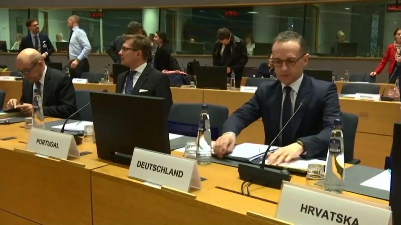 „Senki sem akarja újra kinyitni Pandóra szelencéjét”