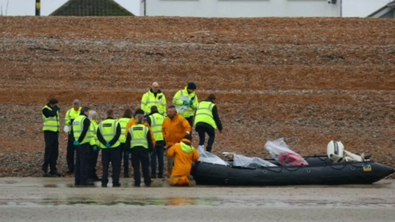 Többtucatnyi illegális migráns válaszozta a tengeri utat Nagy-Britanniába