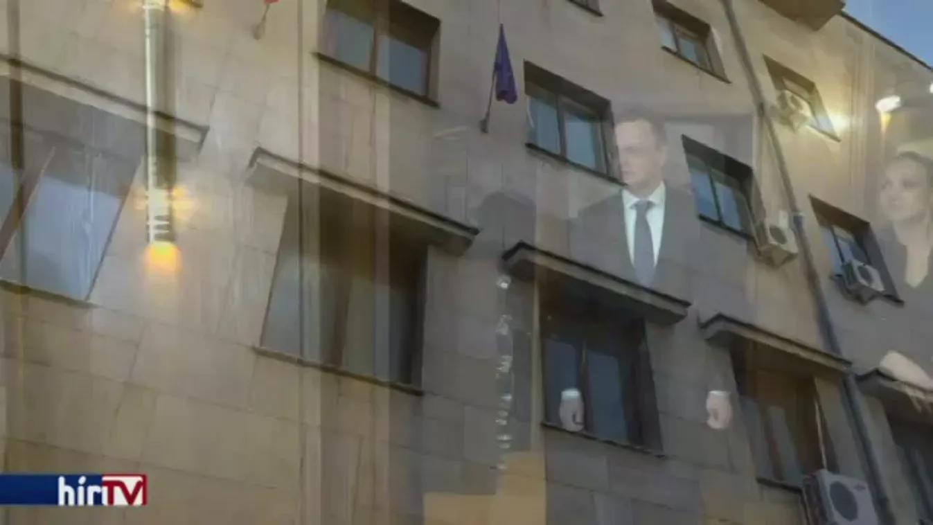 Szijjártó: A migrációs nyomás mindennapi és reális veszély