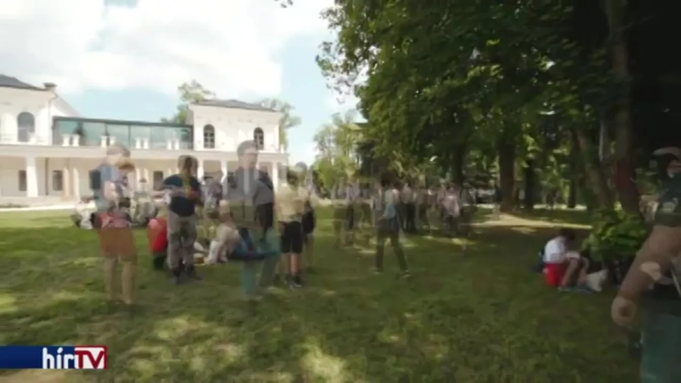 Közel félmilliárdból segíti a cserkészmozgalom működését a kormány