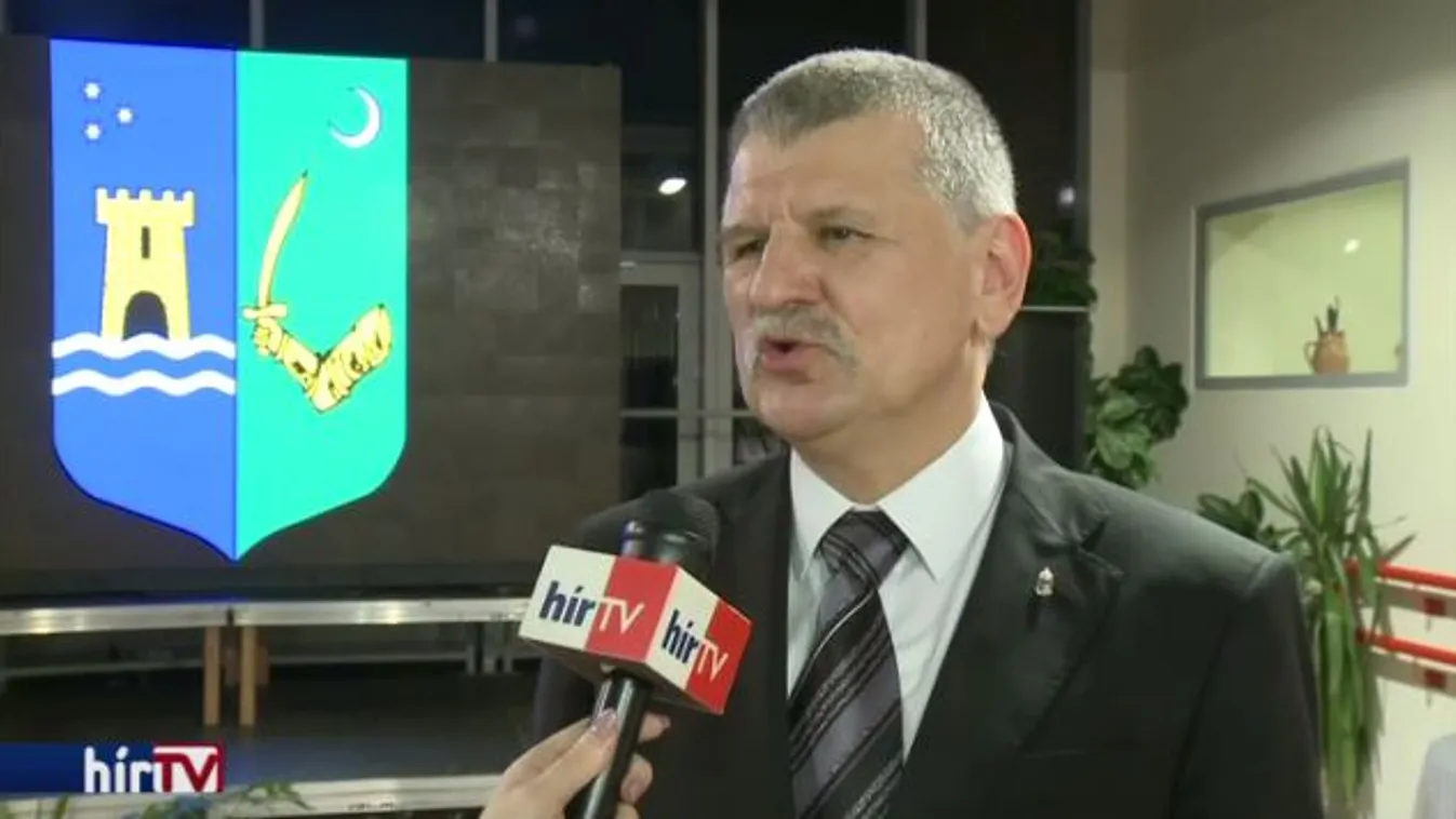 Kövér László: Mondanivaló híján zavarkeltésre törekszik az ellenzék