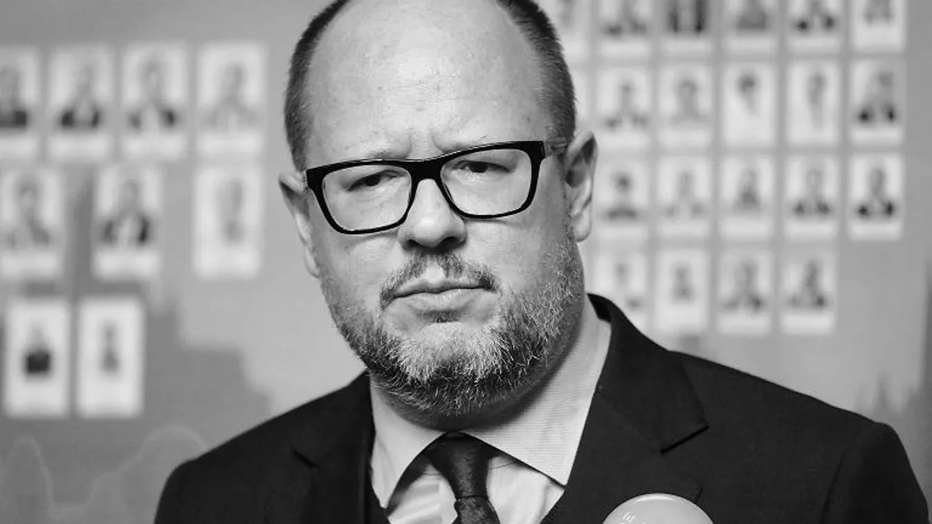 Tízezrek a polgármester gyászmenetén