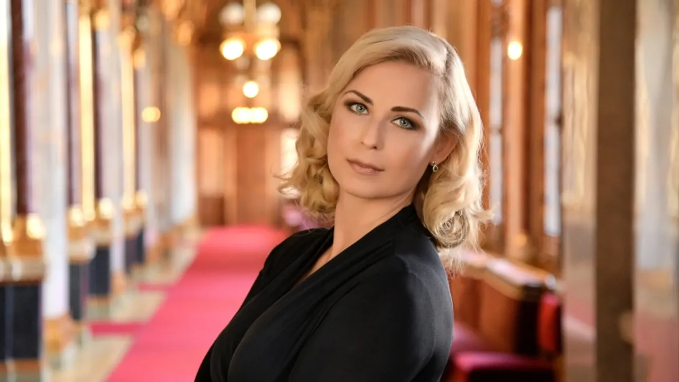 Juhász Hajnalka lesz a Péntek 9 vendége