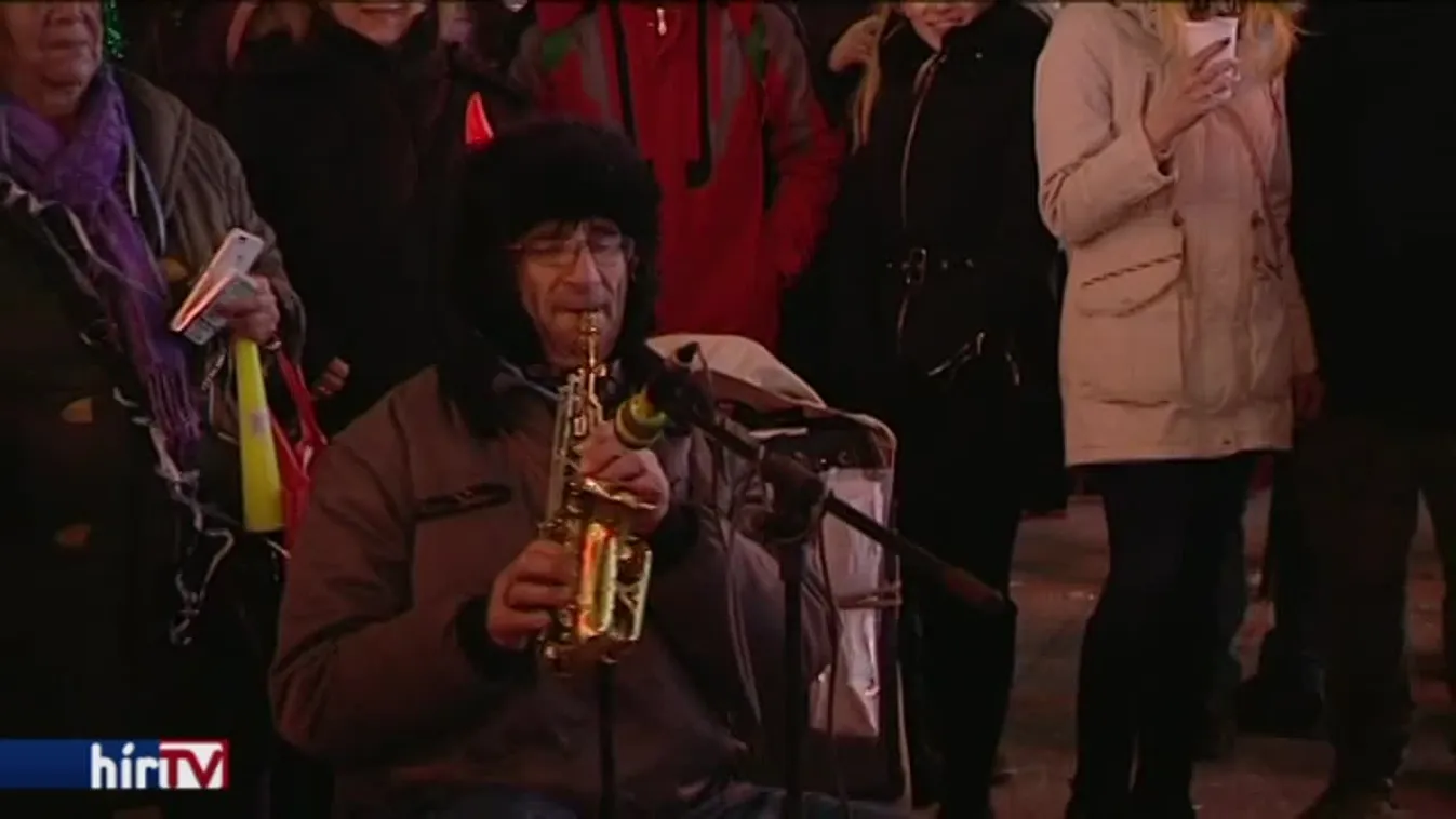 Országszerte koncertekkel, utcabállal és tűzijátékkal köszöntötték 2019-et