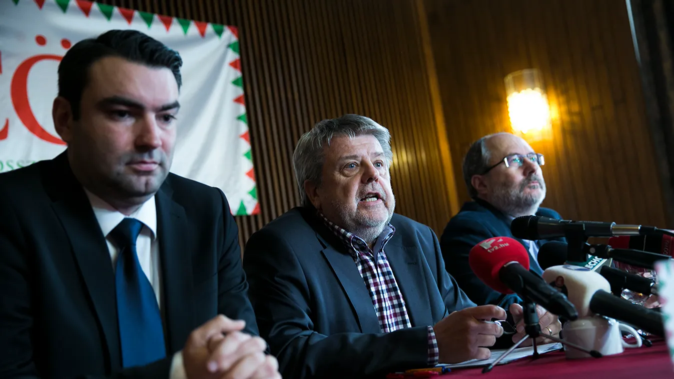 Jogsegélyt nyújtanak a civilek a túlóratörvény károsultjainak