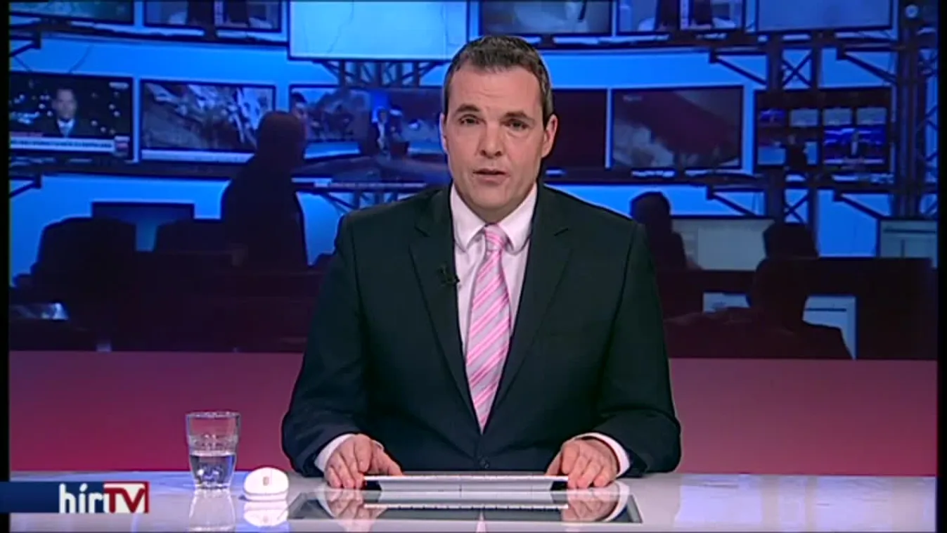 A 2019-20-as szezonban is David Davis irányítja a Veszprémet