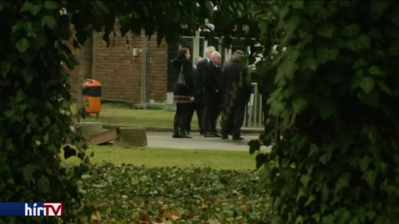 Sneider további ellenállást hirdetett