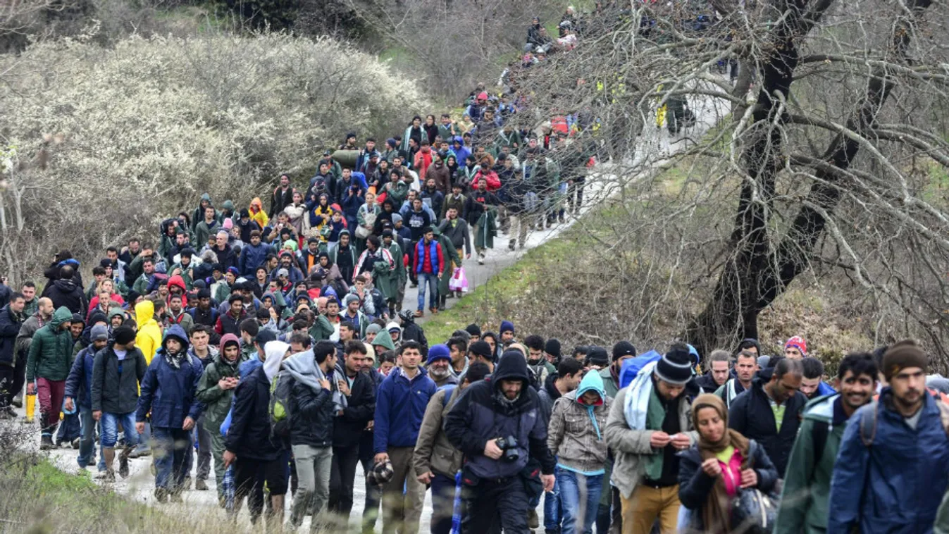 Fidesz: nem lehet a jövőt a migránspárti politikusokra bízni