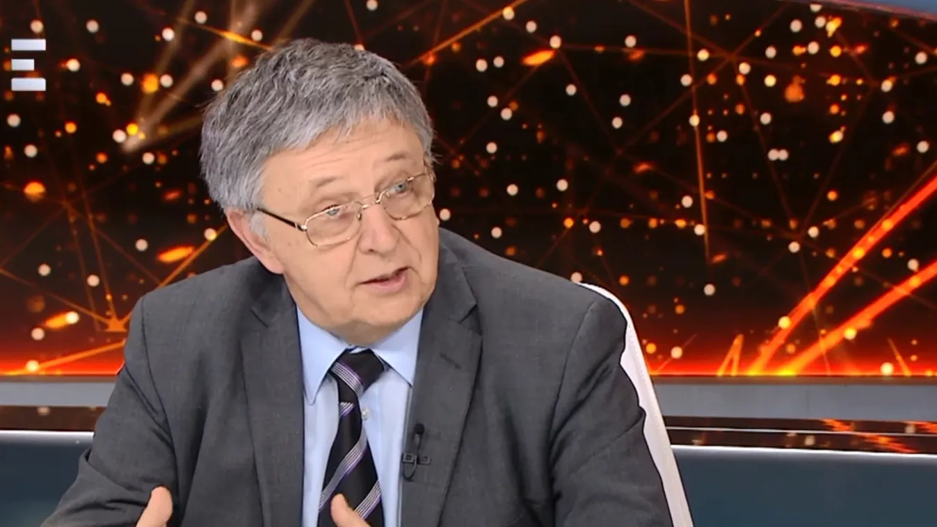 Lovász László: Az alapkutatást végző intézetnek meg kell maradnia