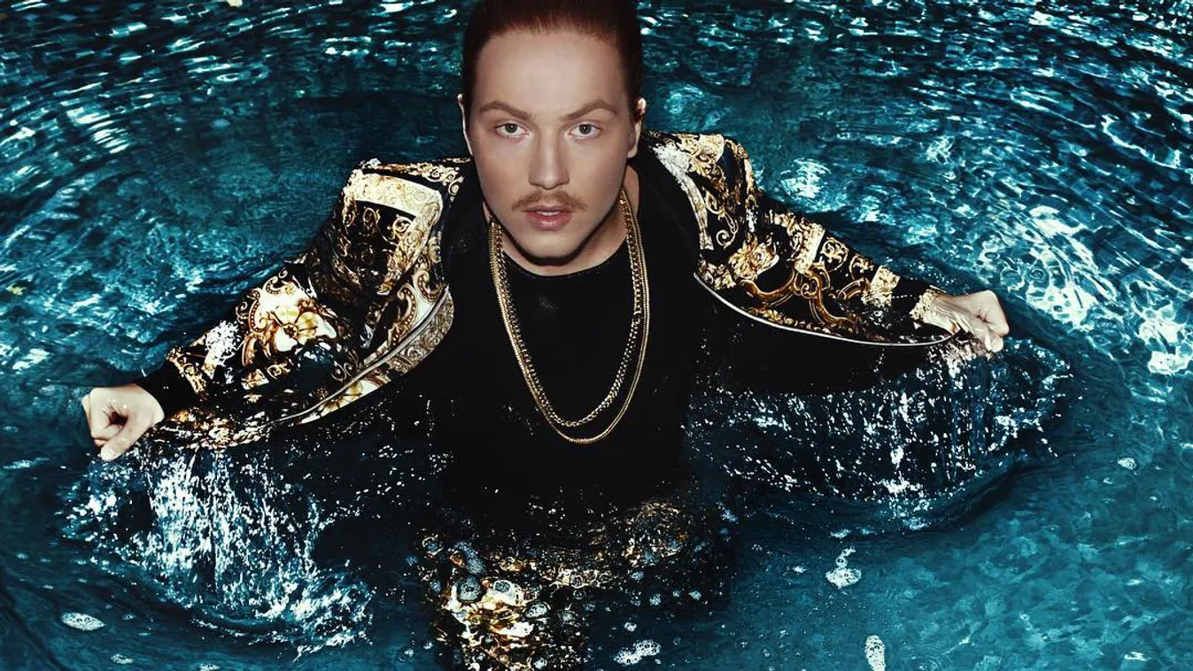 Zävodi hangol Nicki Minaj előtt – Paletta