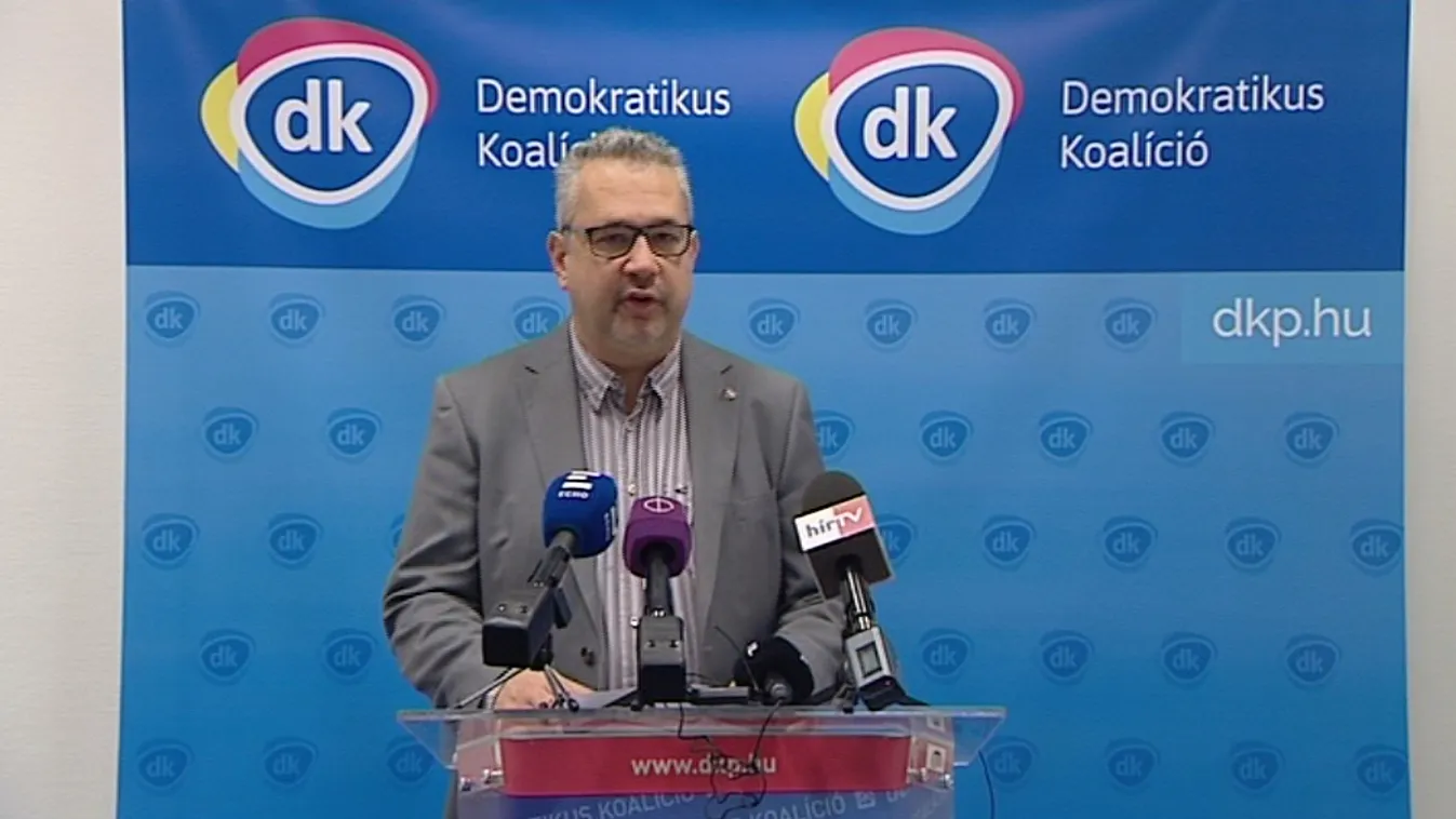 A DK elmozdítaná a számvevőszék elnökét