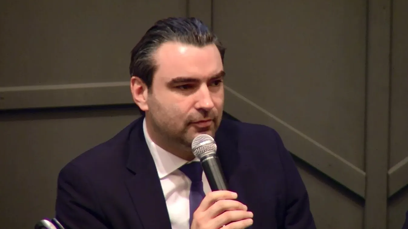 El akarják venni a bevándorlásellenes országoktól a forrásokat