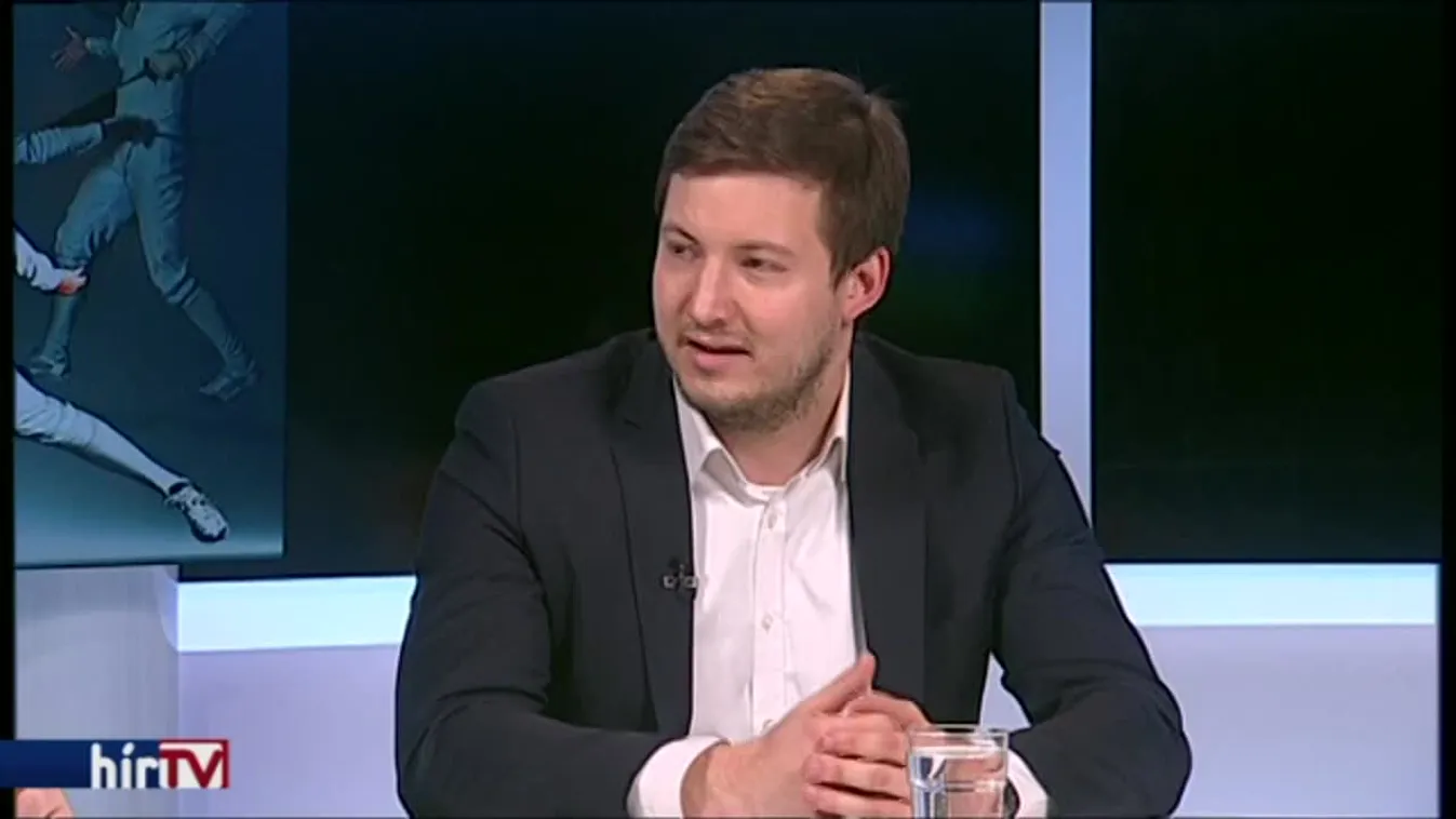 Csörte – Soros újra az óriásplakátokon, társat is kapott