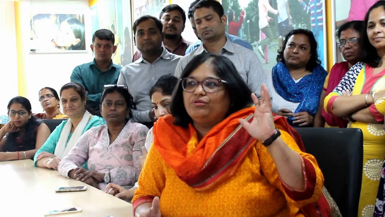 Indiában is fellépnek az NGO-k ellen