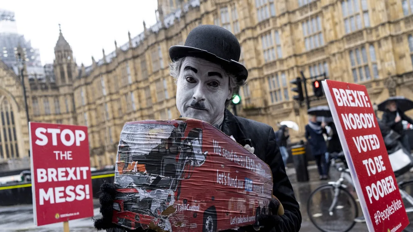 Nyárig kér haladékot a brit kormány a kilépésre