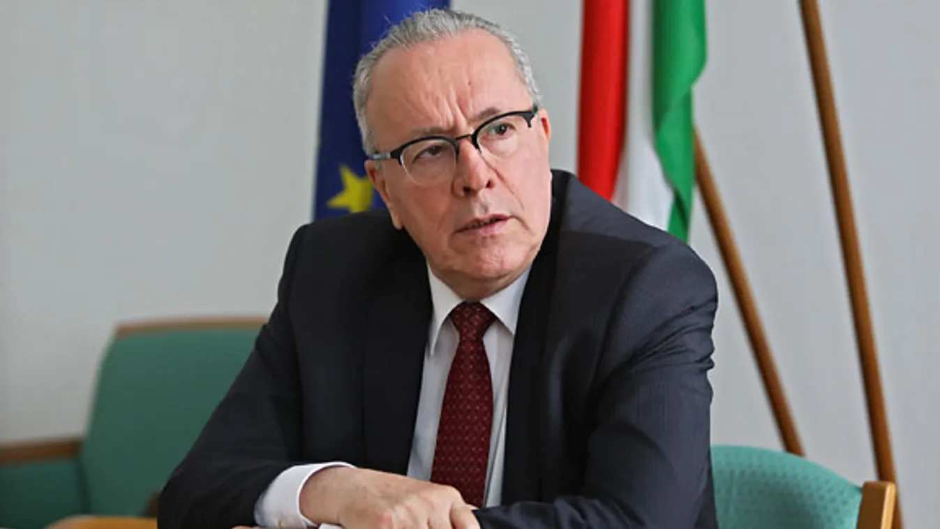 Bakondi: a kötelező kvóták bevezetését újra és újra előveszi az EU