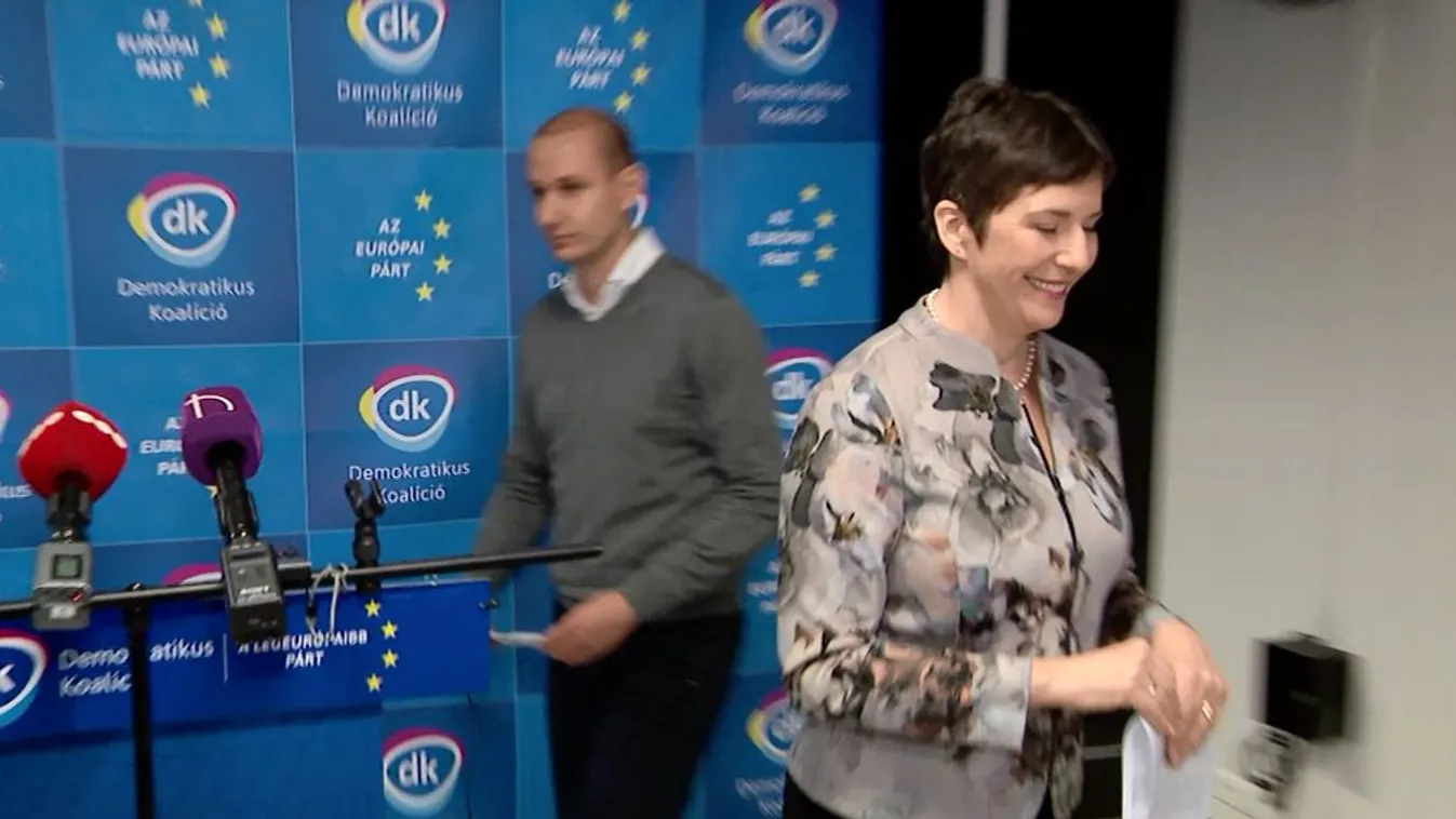 Dobrev Klára válasz helyett kivonult a teremből