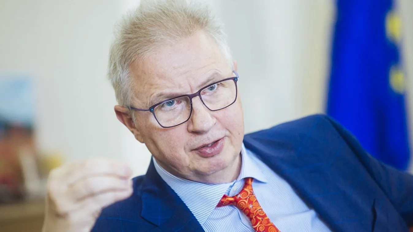 Trócsányi: A Velencei Bizottság módosította korábbi közleményét