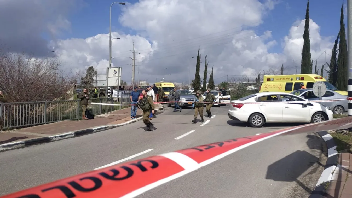 Egy embert megölt, többet súlyos megsebesített egy palesztin fegyveres