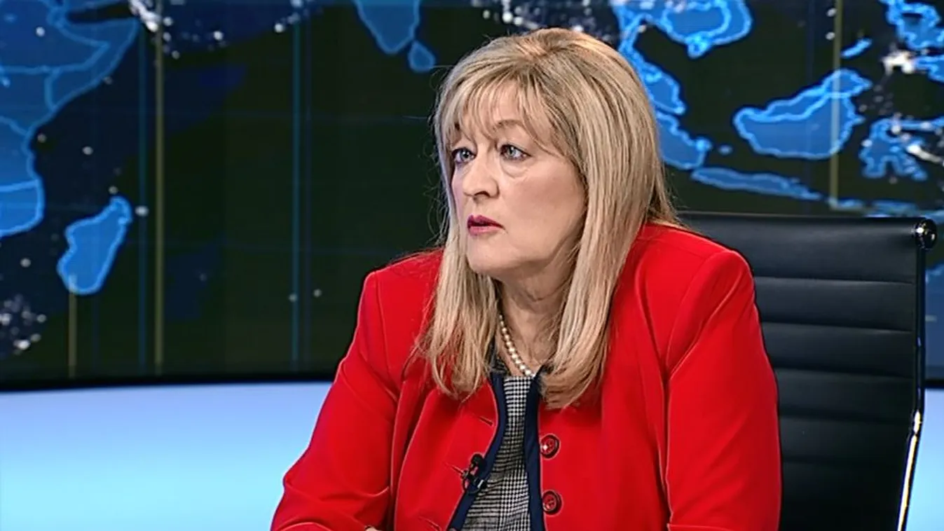 A Péntek 9 vendége Schmidt Mária