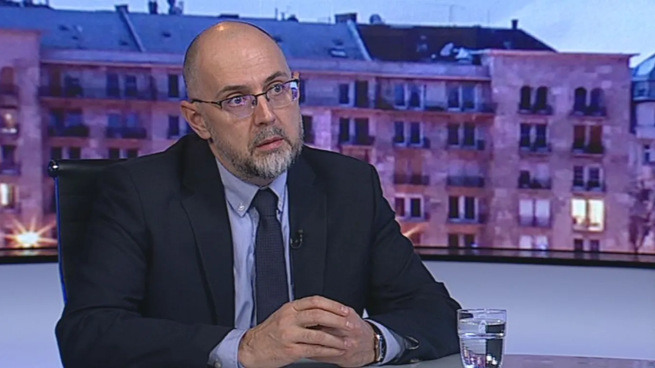 „Ököllel nem lehet rendet teremteni egy családban”