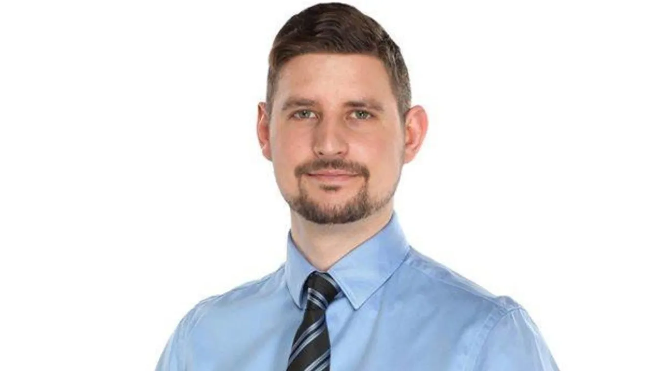 Felfüggesztették a jobbikos Farkas Gergely mentelmi jogát