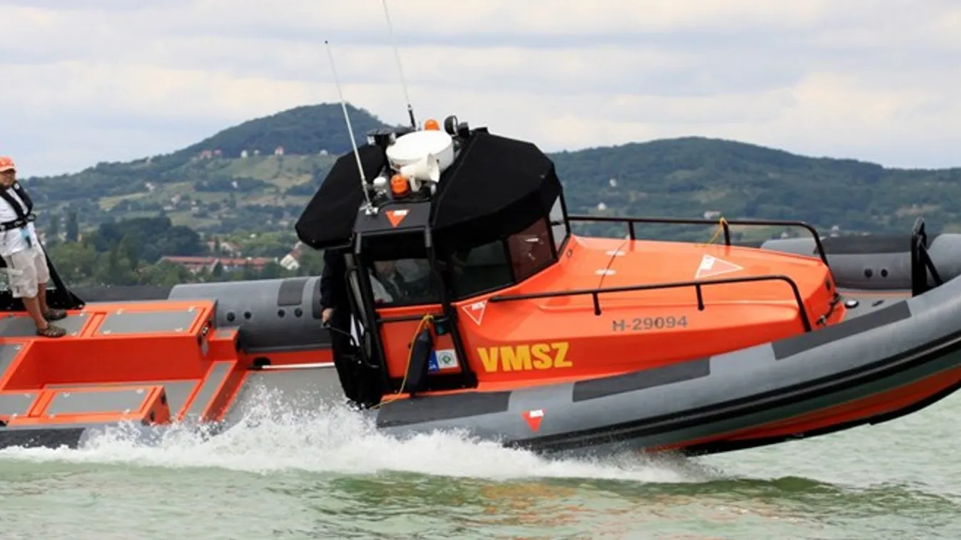 Szentendre és Csepel közt szolgál az új dunai mentőhajó
