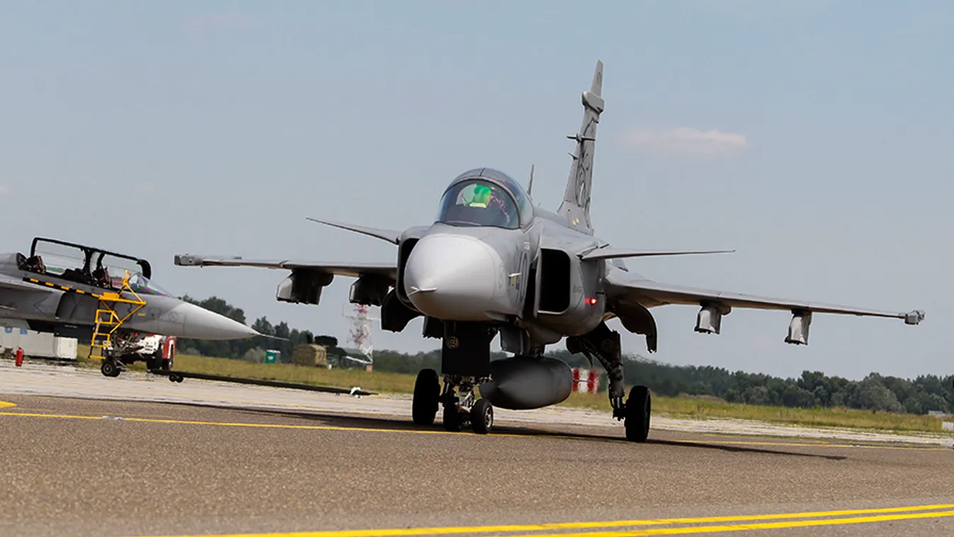 Lecserélhetik a Gripen vadászgépeket