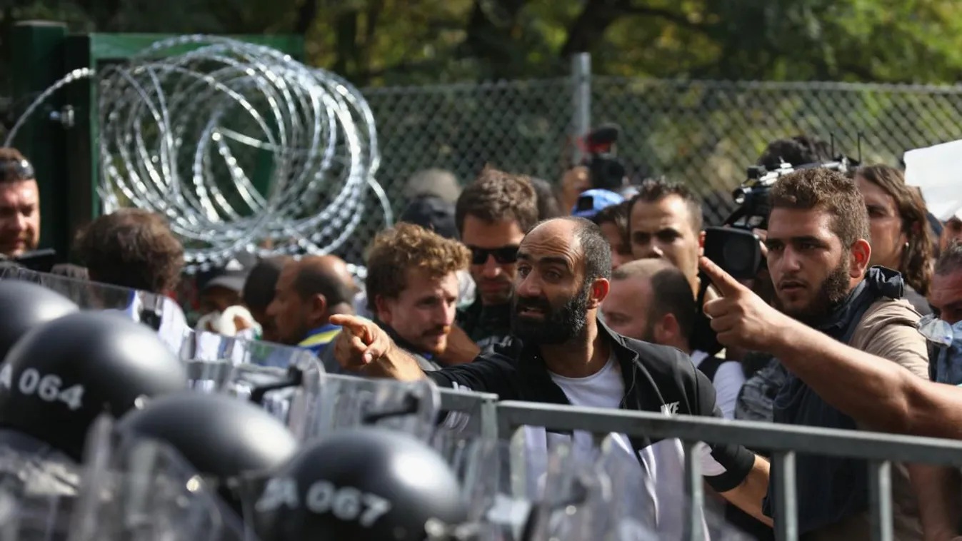 Nem tudja elhagyni az országot Ahmed H.