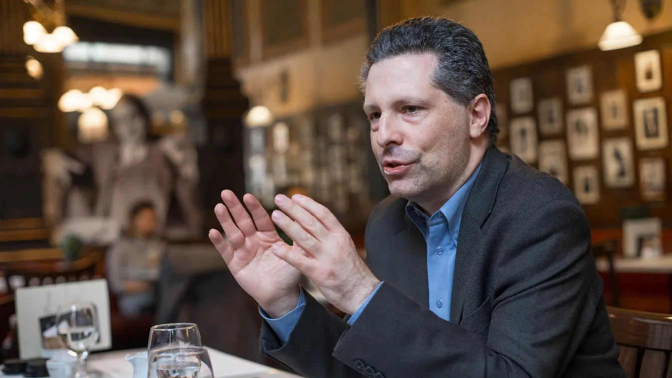 Multik és spekulánsok ne irányíthassák a politikát!