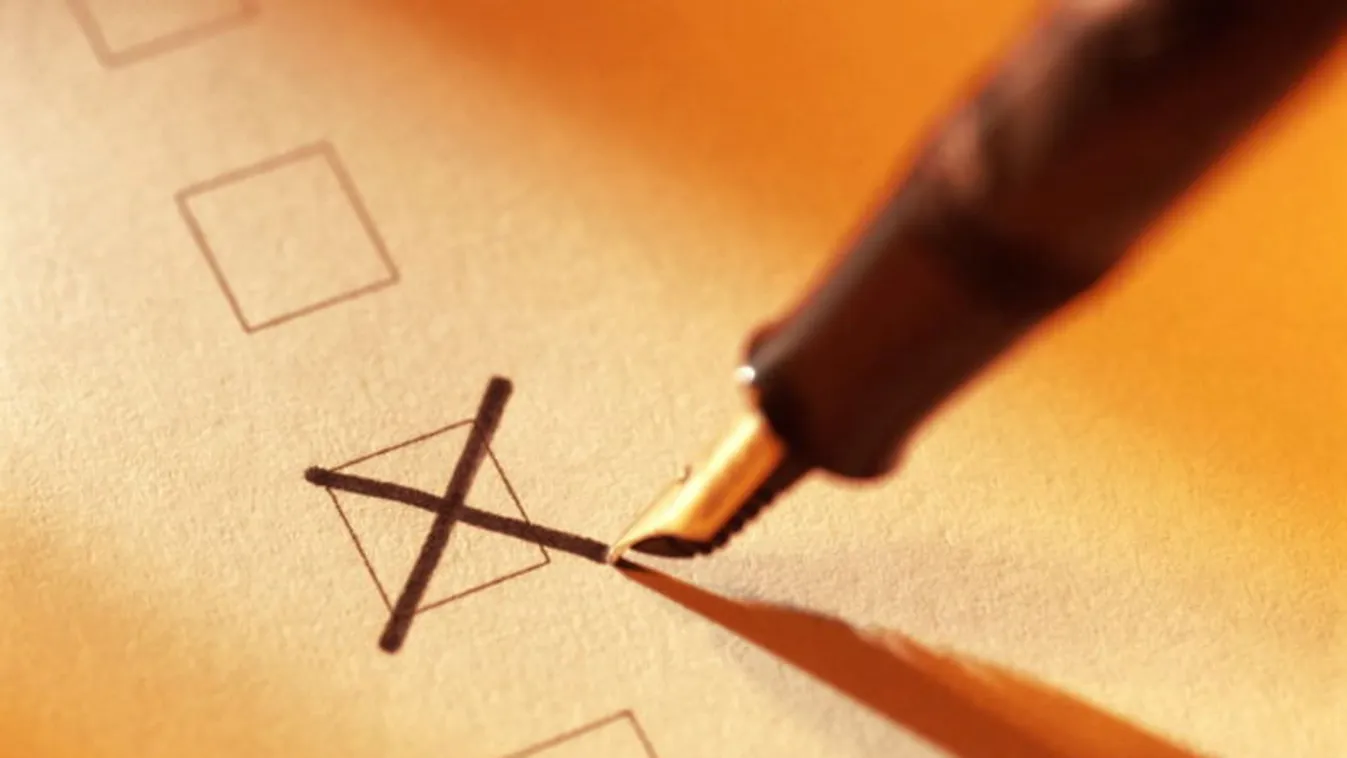 Négy településen rendeznek ma időközi választást